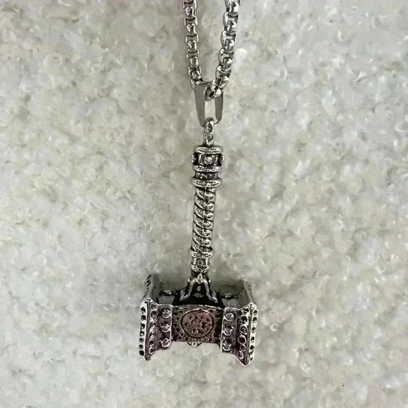 Trendy Pendant Necklace  Collection - Picture 2 of 6